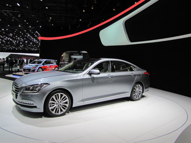 hyundaigenesis44.jpg