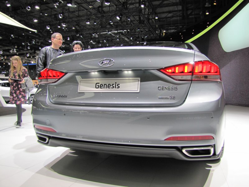 hyundaigenesis58.jpg