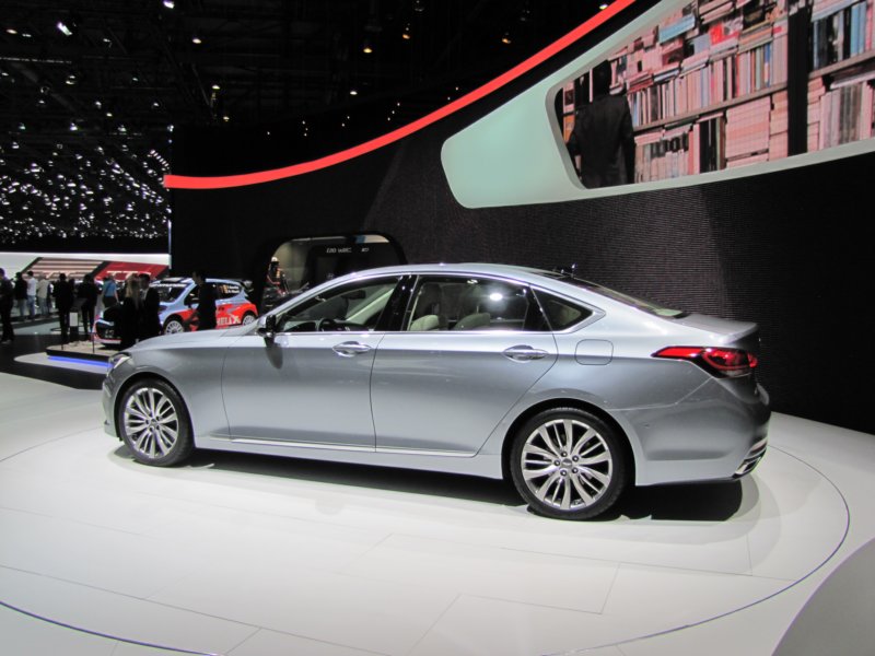 hyundaigenesis6.jpg
