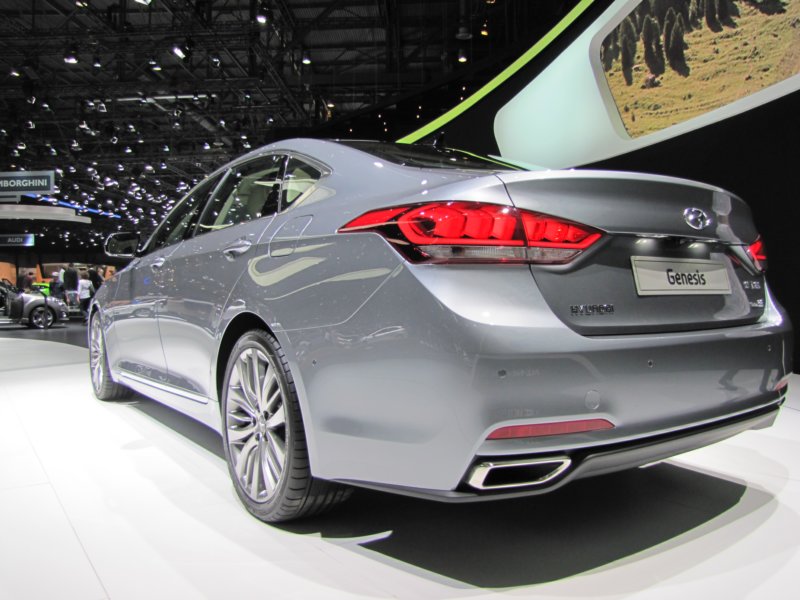 hyundaigenesis62.jpg