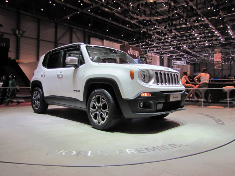 jeeprenegade16.jpg