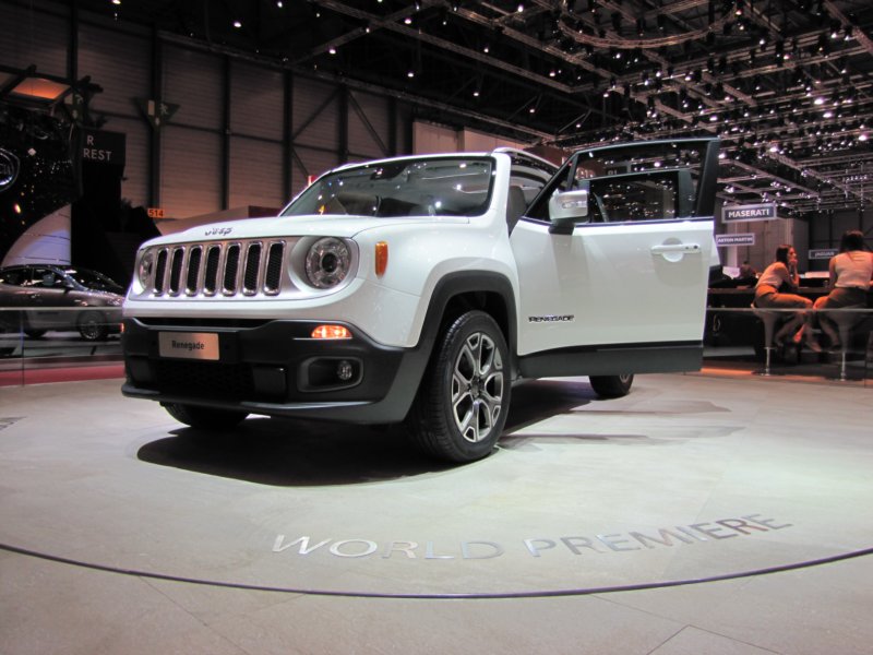 jeeprenegade37.jpg