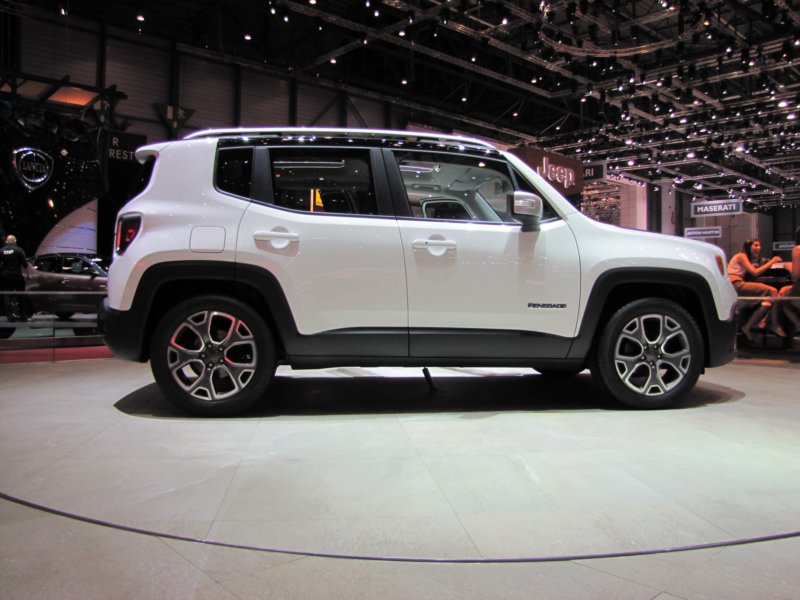 jeeprenegade38.jpg