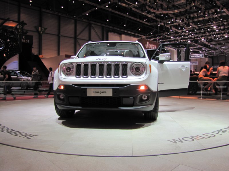 jeeprenegade39.jpg