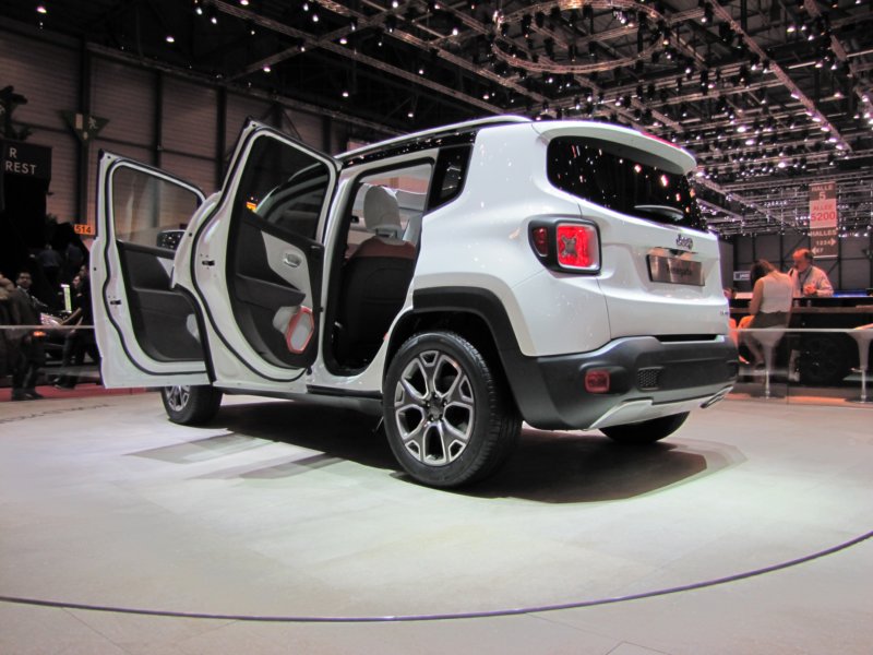 jeeprenegade94.jpg