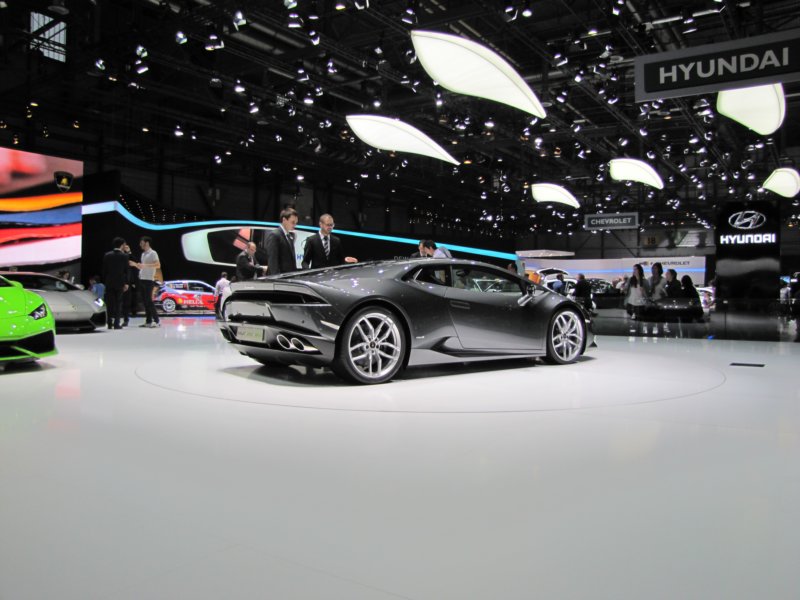 lamborghinihuracnlp610424.jpg