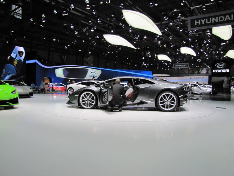 lamborghinihuracnlp610428.jpg