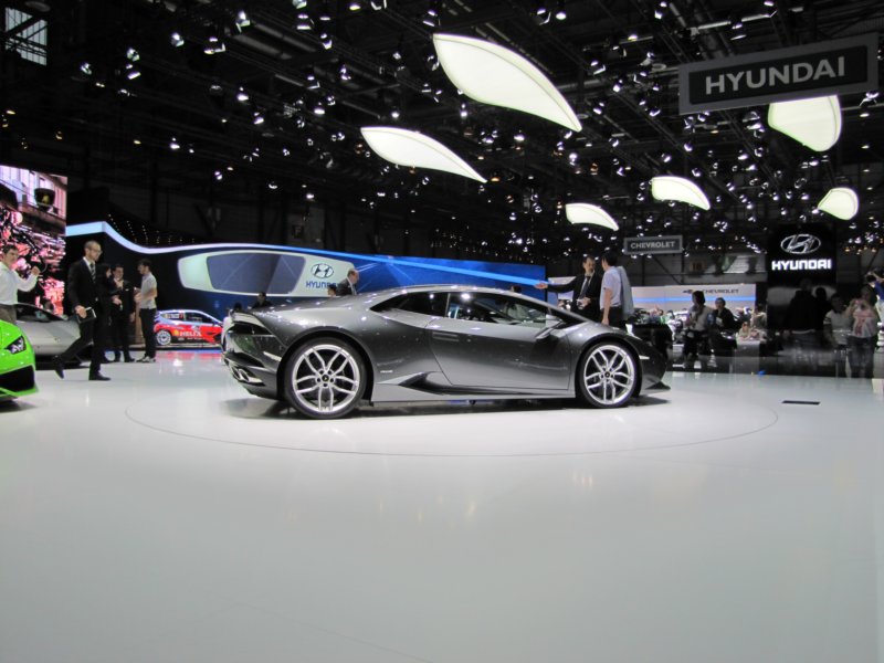 lamborghinihuracnlp61043.jpg