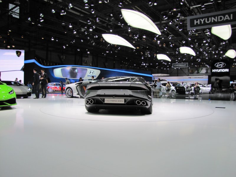 lamborghinihuracnlp610447.jpg