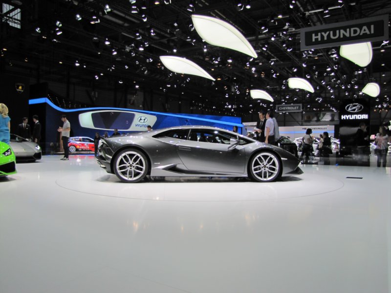lamborghinihuracnlp61046.jpg