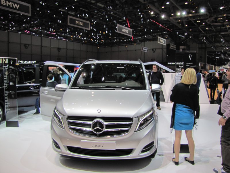 mercedesbenzv250bluetec5.jpg