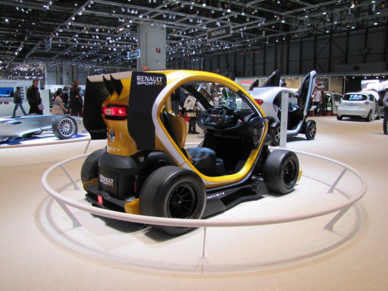 renaultsportf1twizy.jpg