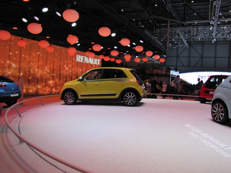 renaulttwingo37.jpg
