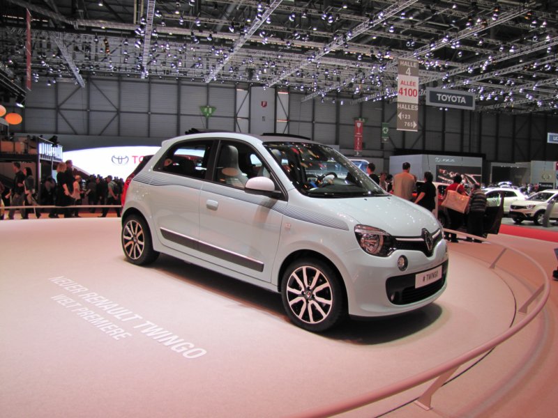 renaulttwingo40.jpg
