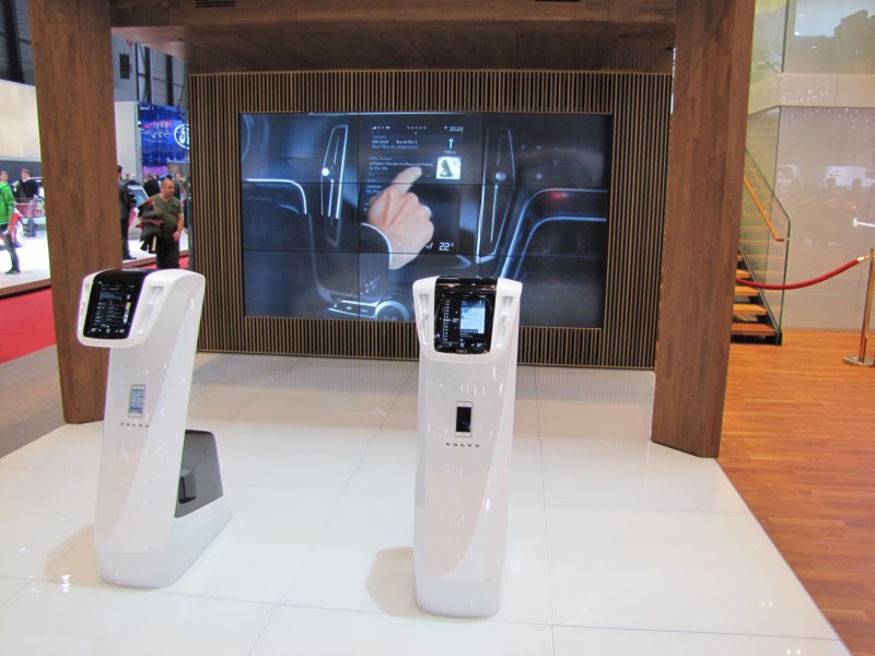 volvoapplecarplay.jpg
