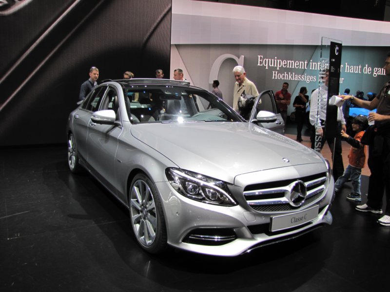 mercedesbenzc2504.jpg