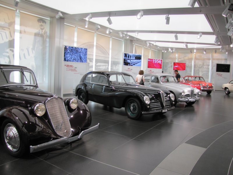 alfaromeo6c2500sfrecciadoro19476.jpg