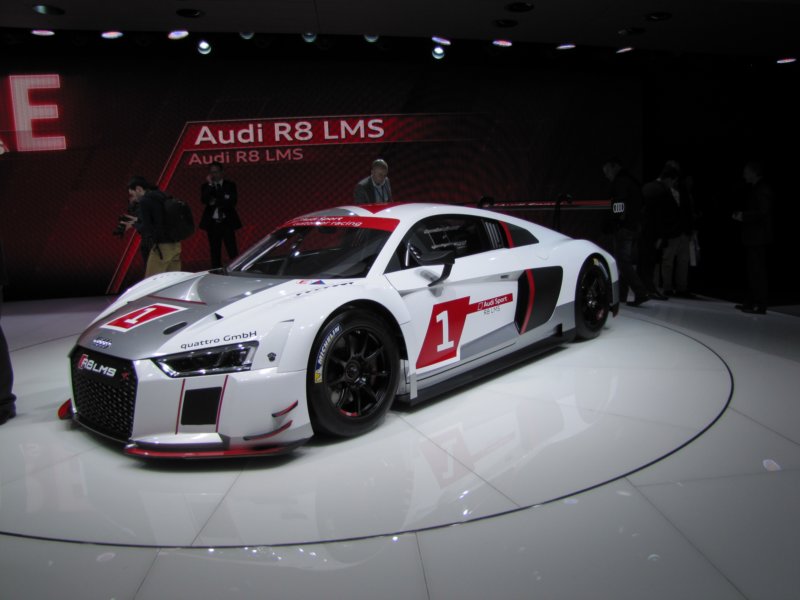 audir8lms.jpg