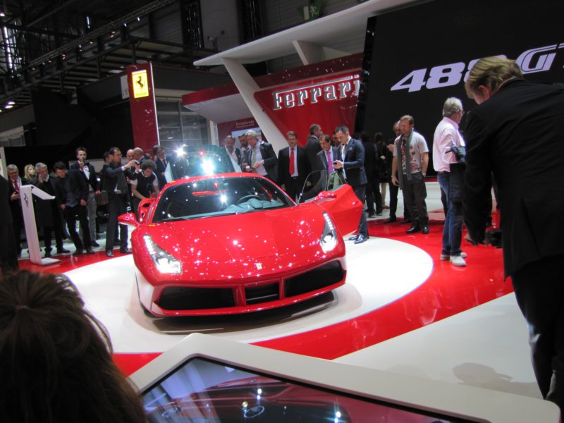 ferrari488gtb100.jpg