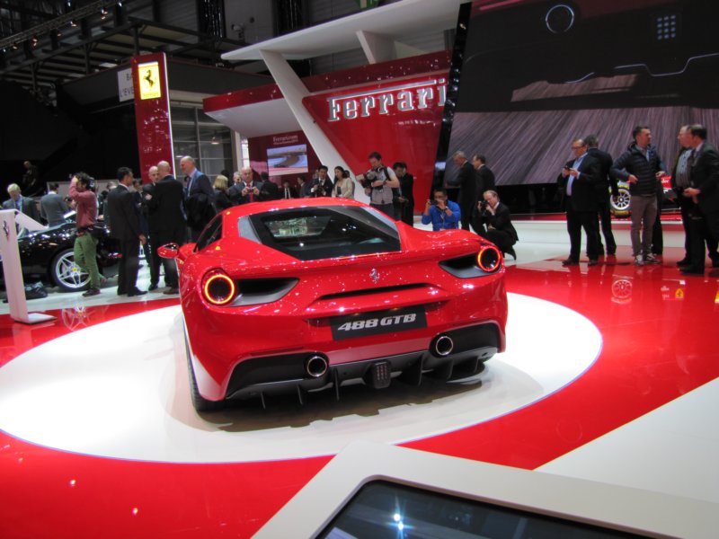 ferrari488gtb73.jpg