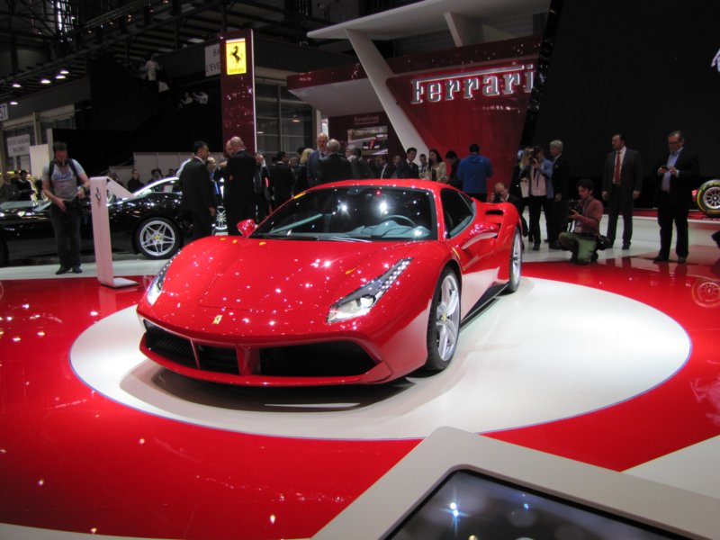 ferrari488gtb84.jpg