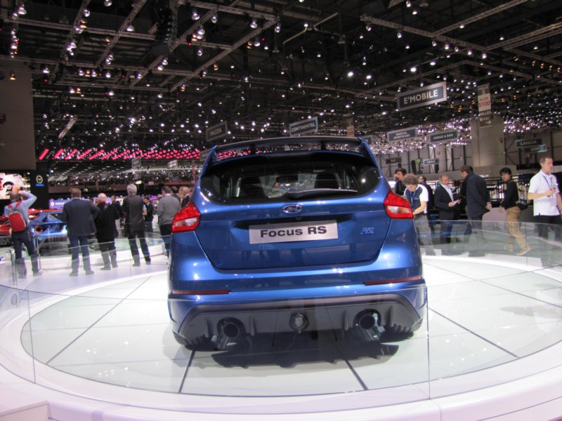 fordfocusrs39.jpg