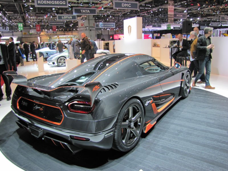 koenigseggagerars77.jpg