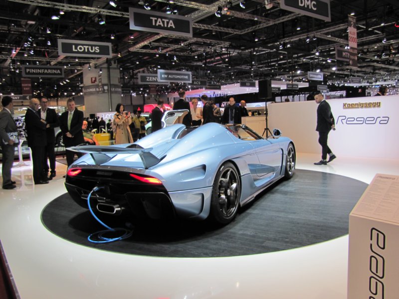 koenigseggregera27.jpg