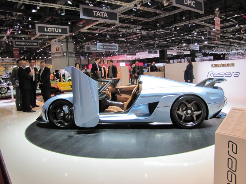 koenigseggregera36.jpg