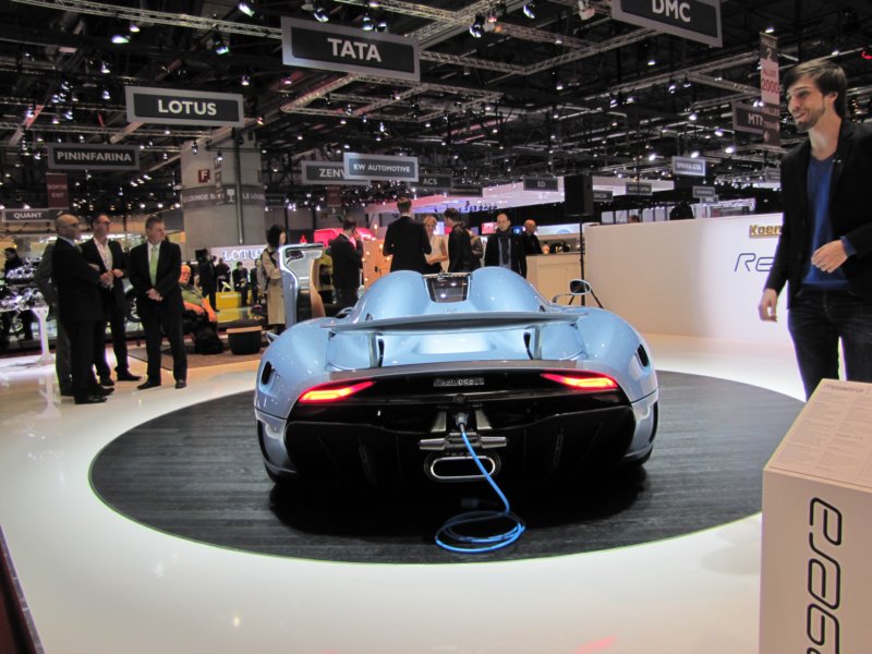 koenigseggregera4.jpg