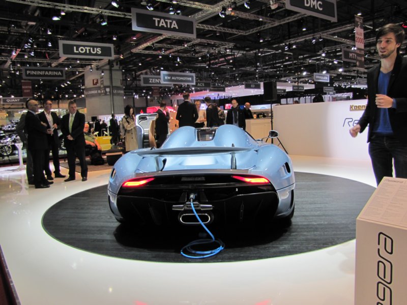 koenigseggregera46.jpg