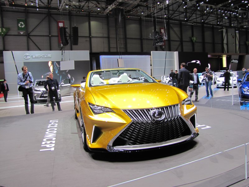 lexuslfc25.jpg