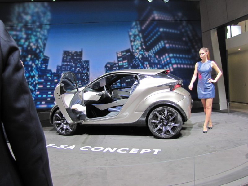 lexuslfsa14.jpg