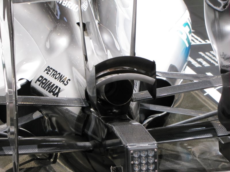 mercedesamgpetronasf1w05hybrid9.jpg