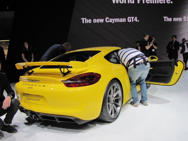 porschecaymangt413.jpg