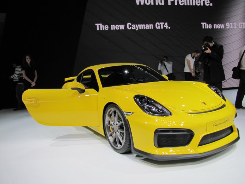 porschecaymangt442.jpg