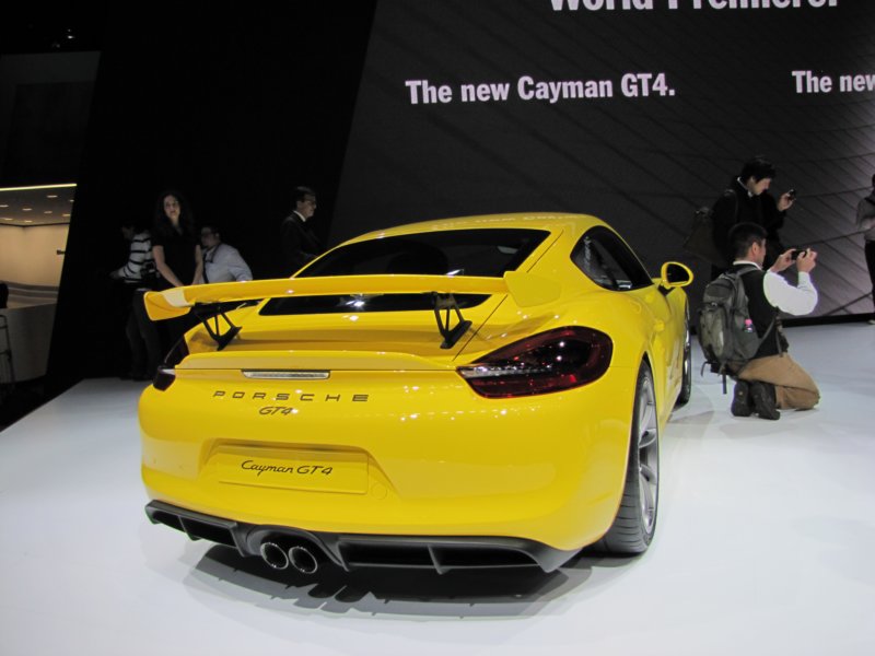 porschecaymangt452.jpg