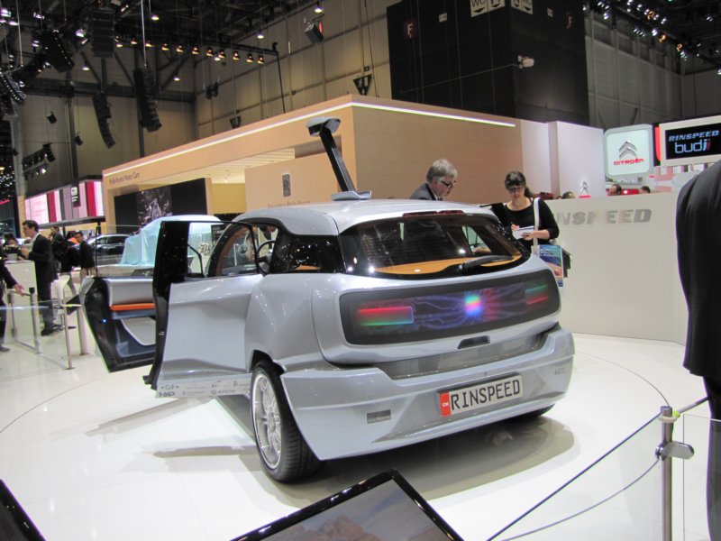 rinspeedbudii15.jpg
