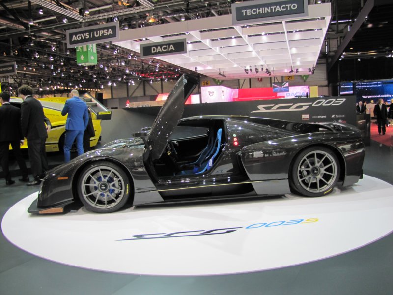 scuderiacameronglickenhausscg003s25.jpg