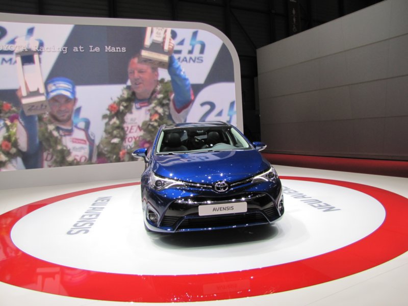 toyotaavensis23.jpg