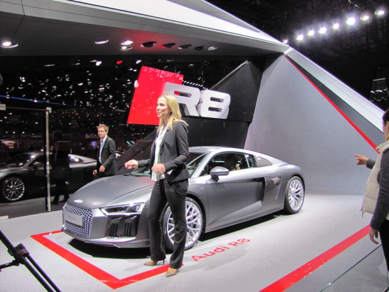 audir8v10.jpg