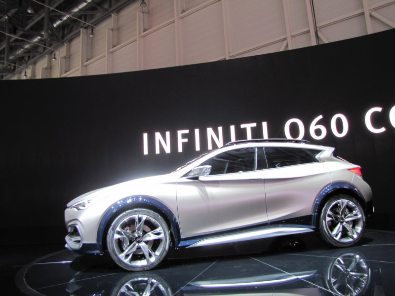 infinitiqx30.jpg