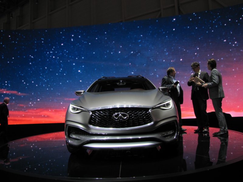 infinitiqx3010.jpg