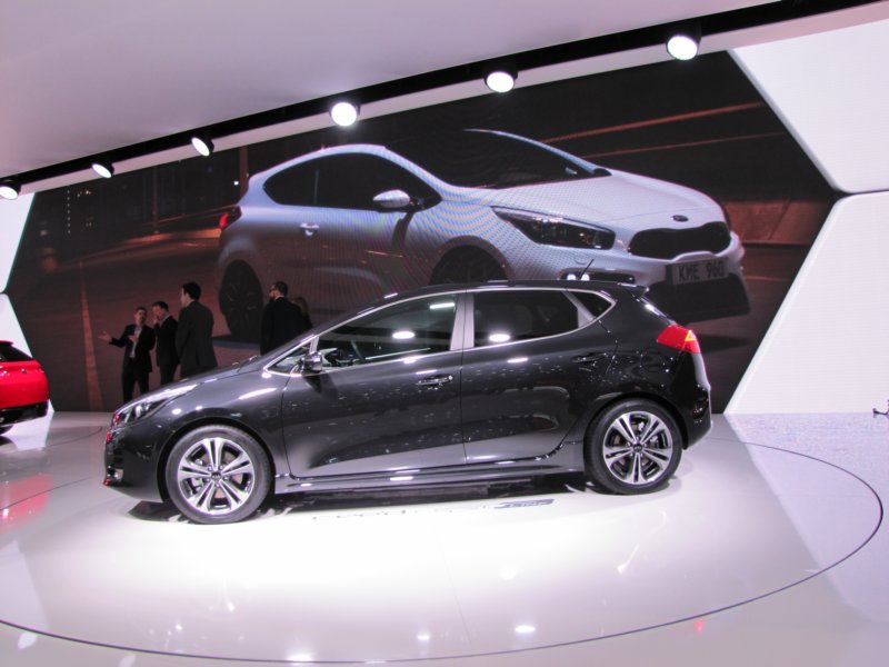 kiaceedgtline58.jpg