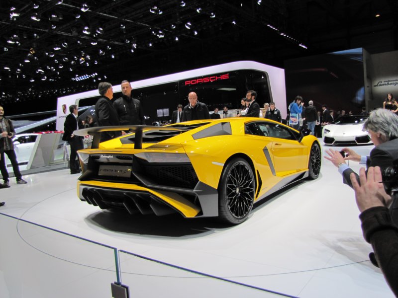 lamborghiniaventadorlp7504superveloce32.jpg