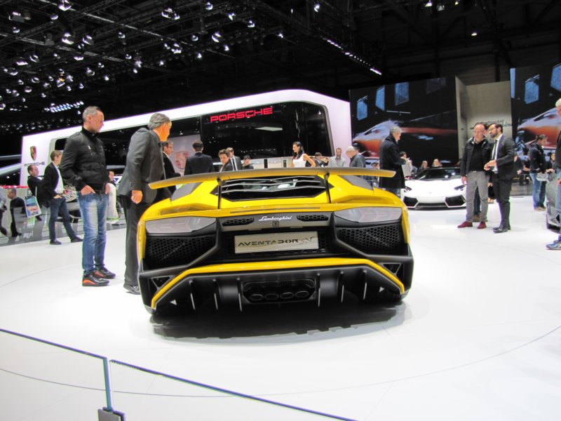 lamborghiniaventadorlp7504superveloce85.jpg