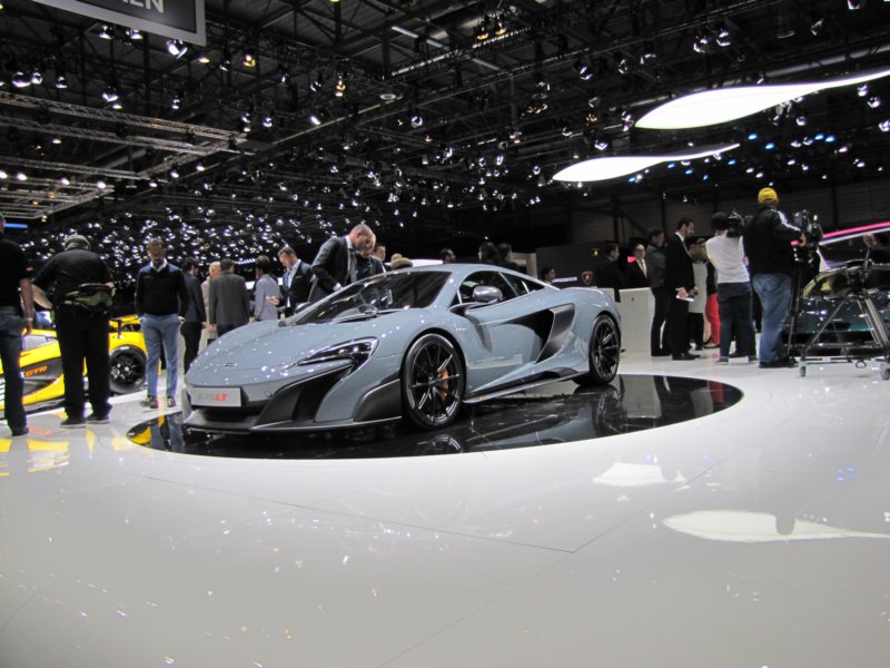 mclaren675lt16.jpg