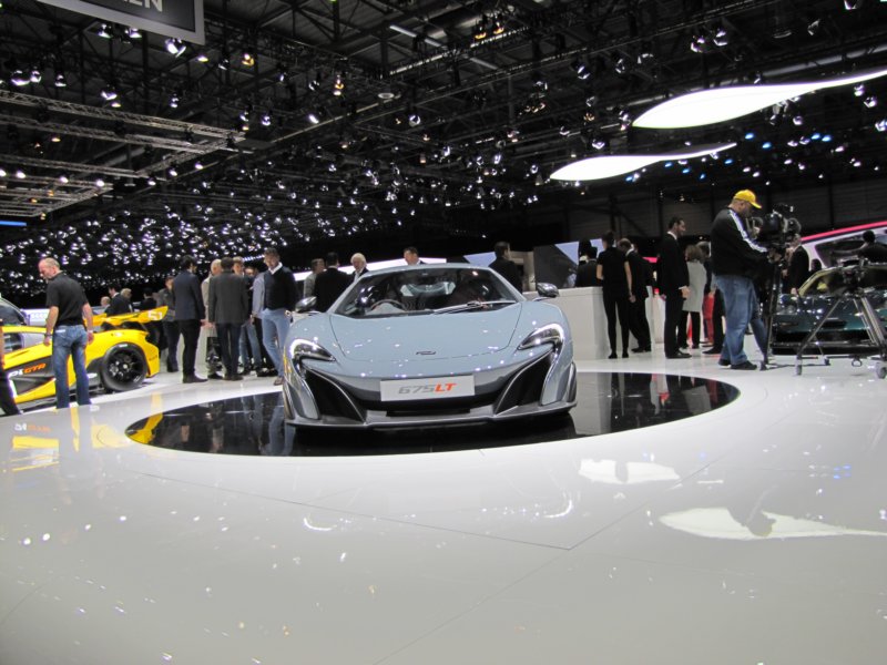 mclaren675lt26.jpg