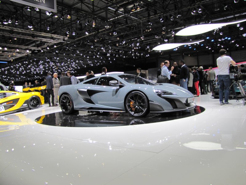mclaren675lt45.jpg