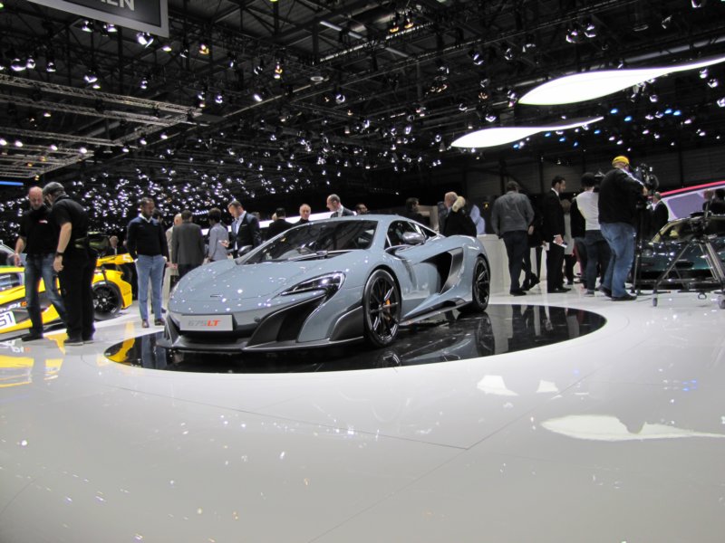 mclaren675lt6.jpg